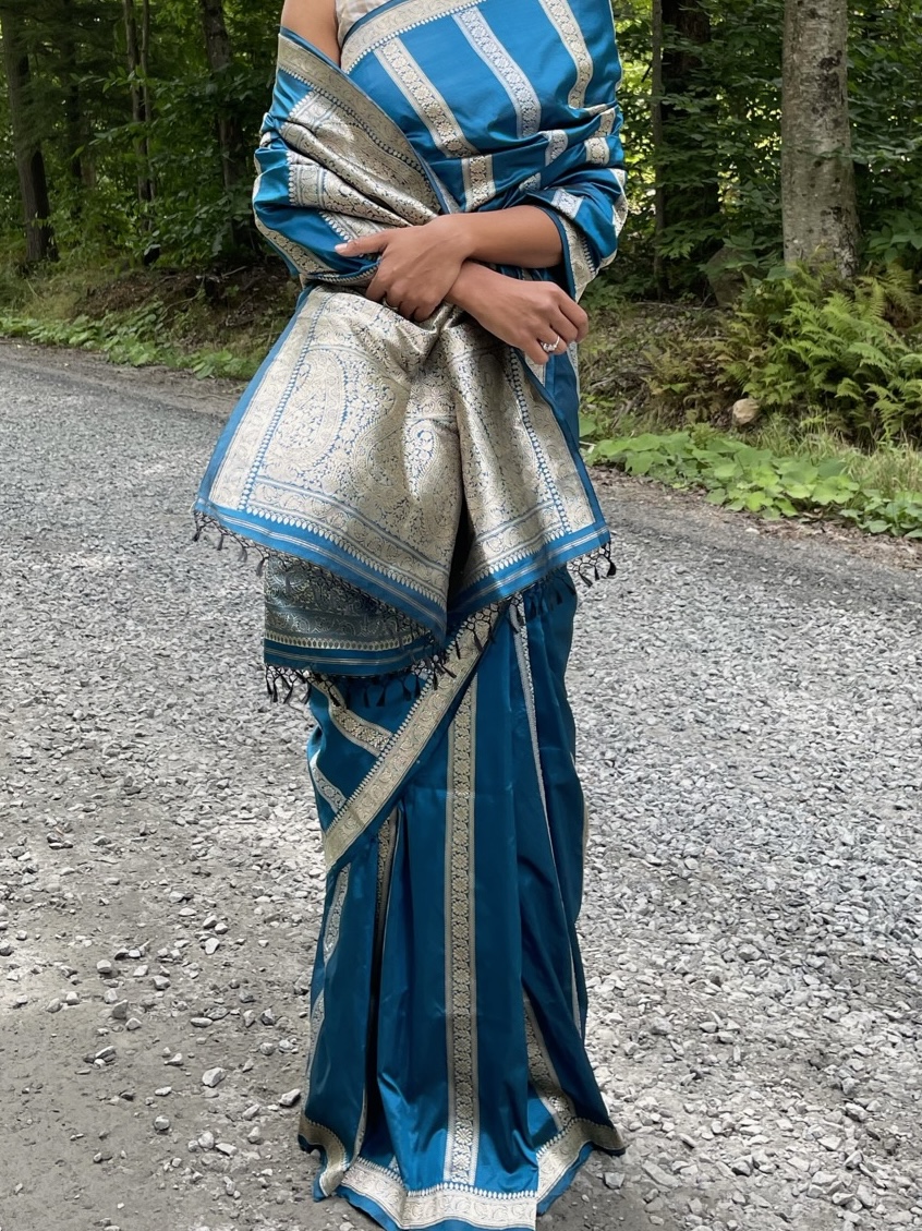 Peacock Strips Banarasi - Image 5